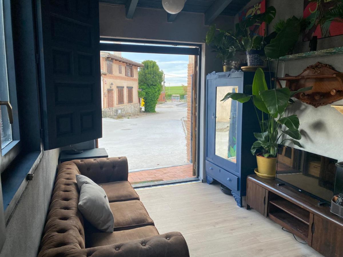 Casa Rural Alfoz, -Tiny House- Con Patio Privado Y Barbacoa Velliza Εξωτερικό φωτογραφία